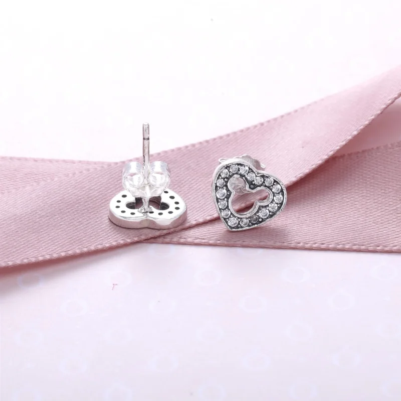 (Bild für) PANDORA Disney, Mickey Silhouette Ohrstecker - 290579CZ - Ansicht 3