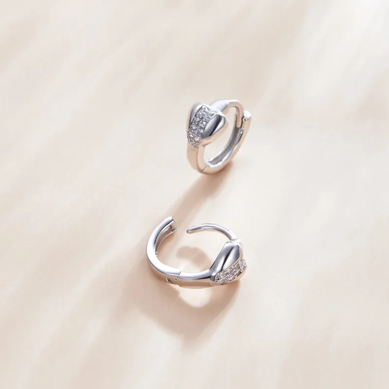 (Bild für) Silberne „Bright Love“-Creolen im Pandora-Stil - SCE1109 - Ansicht 3