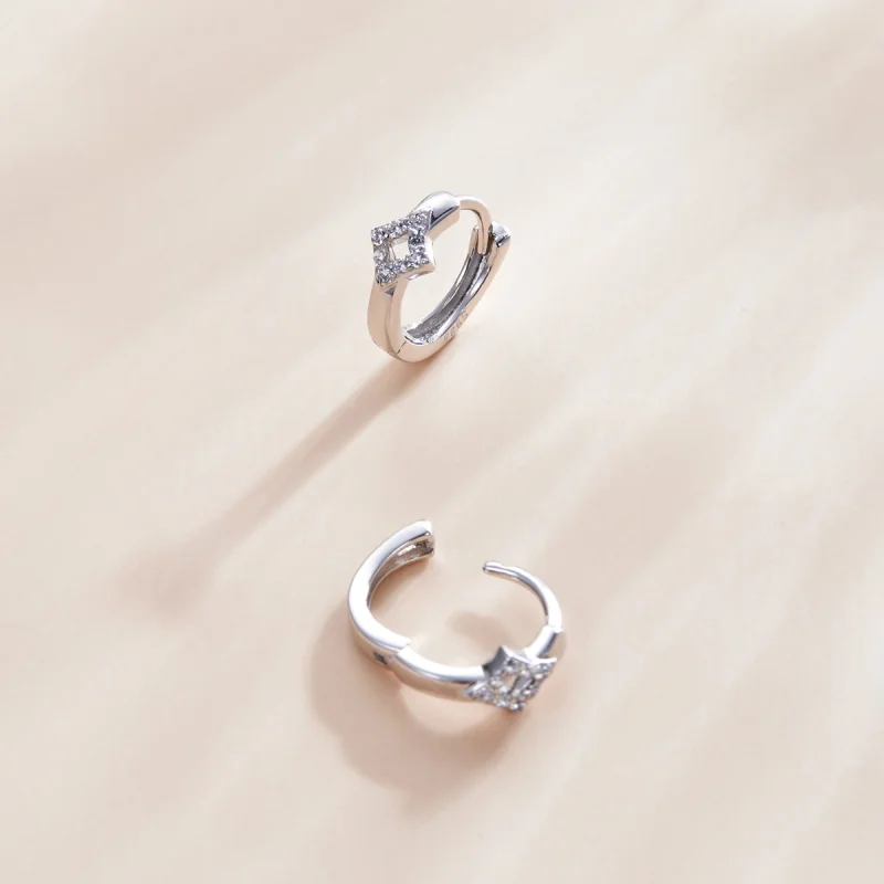 (Bild für) Silberne, glänzende Diamant-Creolen im Pandora-Stil - SCE1048 - Ansicht 2