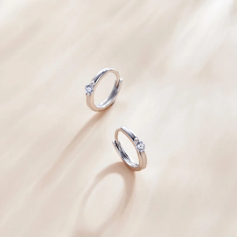 (Bild für) Silberne, glänzende Diamant-Creolen im Pandora-Stil - SCE1050-A - Ansicht 2