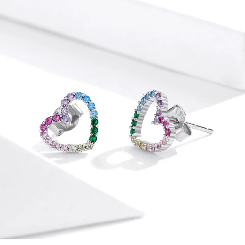(Bild für) Silberne Regenbogenherz-Ohrstecker im Pandora-Stil - SCE891 - Ansicht 3