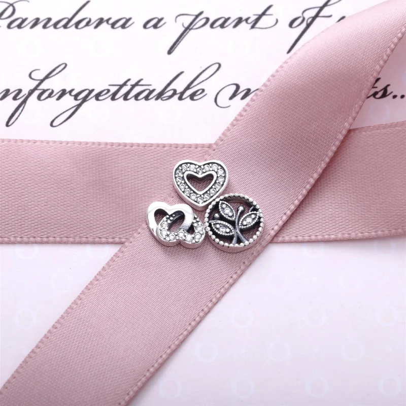 (Bild für) Großes schwebendes PANDORA-Medaillon und Love & Family Petites-Halskette - R8000 - Ansicht 5