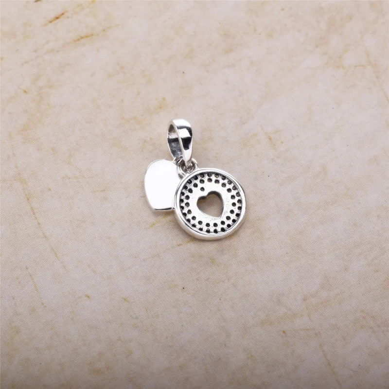 (Bild für) PANDORA Celebration Hearts Halskette mit klarem CZ-Anhänger - 390404cz-70 - Ansicht 3