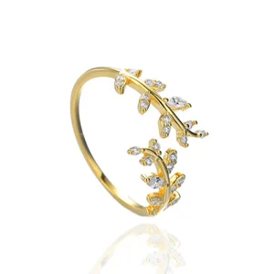 (Bild für) Offener Ring mit zarten Blättern im Pandora-Stil - BSR241-B