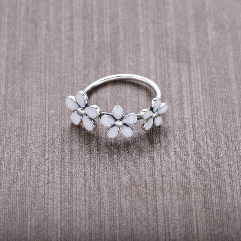 (Bild für) PANDORA Dreifacher Ring mit weißen Gänseblümchen - 190900EN12 - Ansicht 2