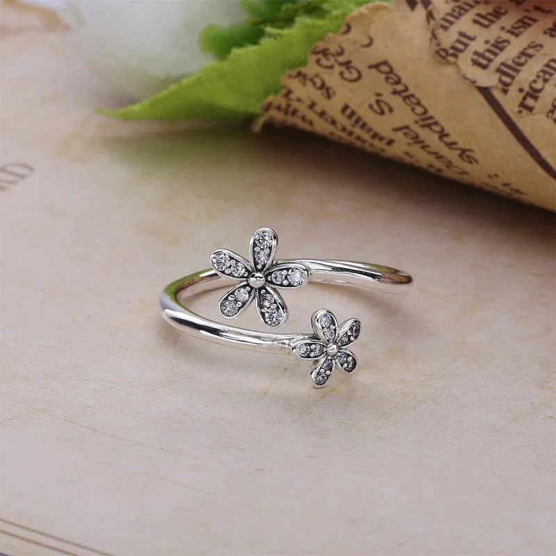 (Bild für) PANDORA Ring mit schillernden Gänseblümchen - 191038CZ - Ansicht 3