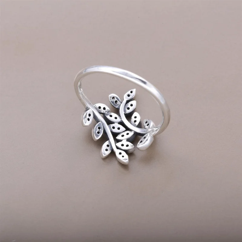(Bild für) PANDORA Ring mit schimmernden Blättern - 190921CZ - Ansicht 3