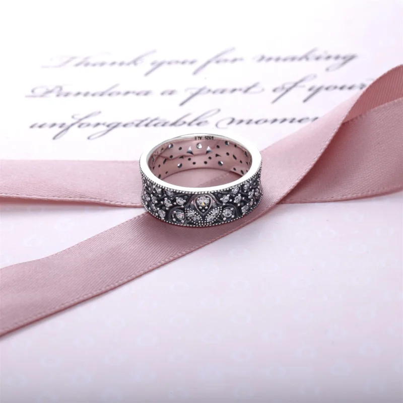 (Bild für) PANDORA Ring mit schimmernden Blättern - 190965CZ - Ansicht 2