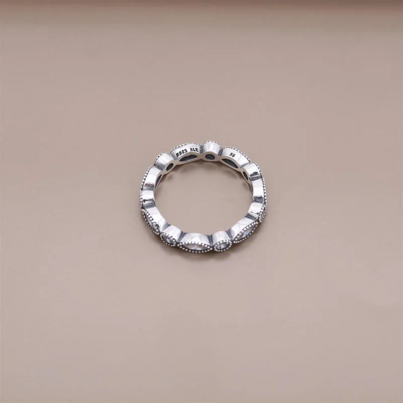 (Bild für) Pandora Ring Mit Stein - 190940CZ - Ansicht 3