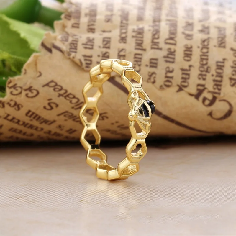 (Bild für) Pandora Ring Schwarzer Spinell - 167116EN16 - Ansicht 3