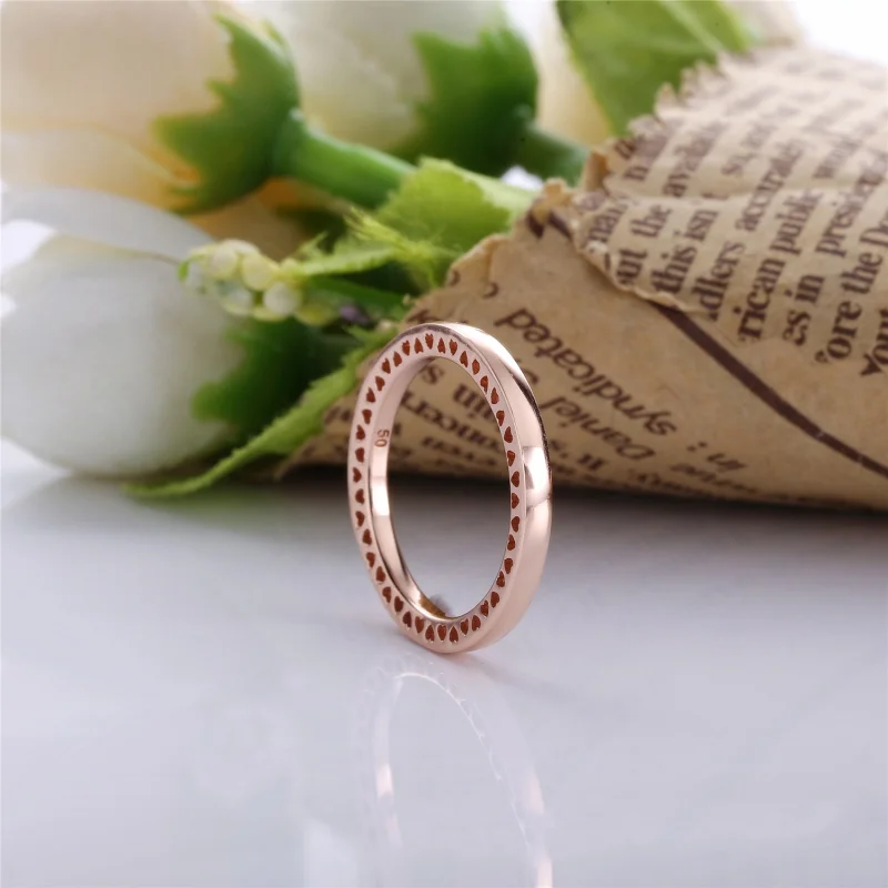(Bild für) PANDORA Rose™ Classic Hearts of PANDORA Ring - 186237 - Ansicht 2