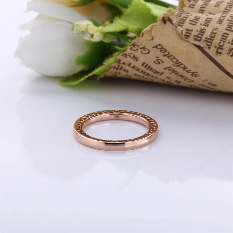 (Bild für) PANDORA Rose™ Classic Hearts of PANDORA Ring - 186237 - Ansicht 3