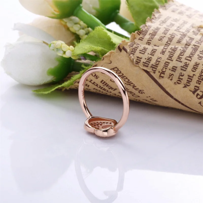 (Bild für) PANDORA Rose™ Ring mit schimmerndem Puzzle-Herzrahmen mit klarem CZ - 186550CZ - Ansicht 4