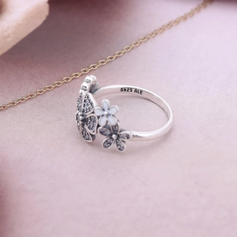 (Bild für) PANDORA Schimmernder Blumenstrauß, weiße Emaille-Ringe mit klarem Cz - 190984CZ - Ansicht 3