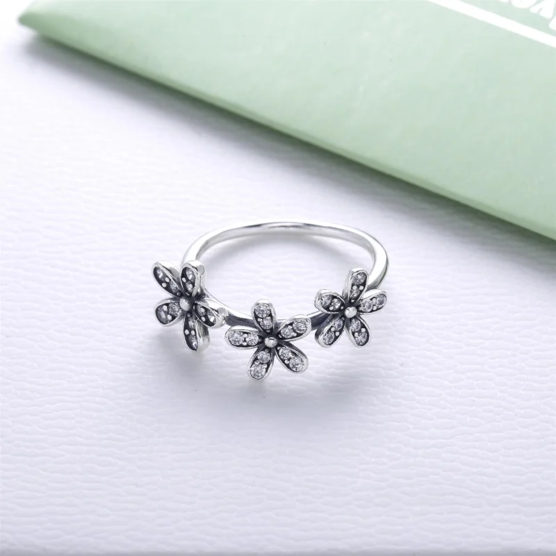 (Bild für) PANDORA Triple Dazzling Daisy Ring - 190933CZ - Ansicht 2