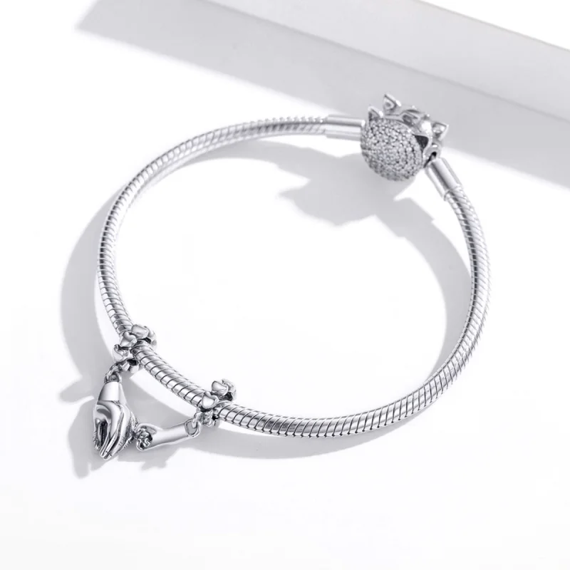 (Bild für) Silberner Hand-in-Hand-Abstandshalter-Charm im Pandora-Stil - SCC1700 - Ansicht 3
