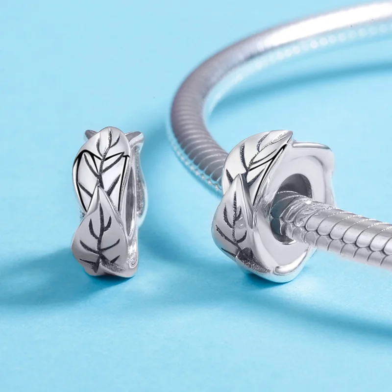 (Bild für) Silberner Spacer-Charm mit weißen Blättern im Pandora-Stil - SCC597 - Ansicht 5