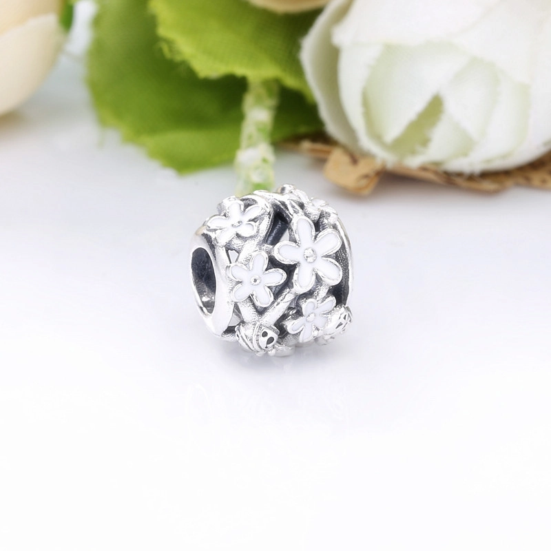 (Bild für) PANDORA Durchbrochener Gänseblümchen-Charm aus Silber - 788772C02 - Ansicht 3