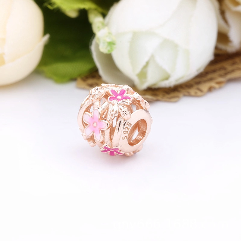 (Bild für) PANDORA Durchbrochener rosa Gänseblümchen-Blumenanhänger - 788772C01 - Ansicht 2