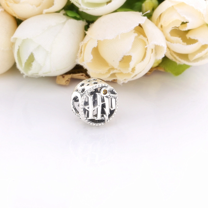 (Bild für) PANDORA Harry Potter, durchbrochenes Harry-Potter-Symbol-Charm - 799127C01 - Ansicht 3