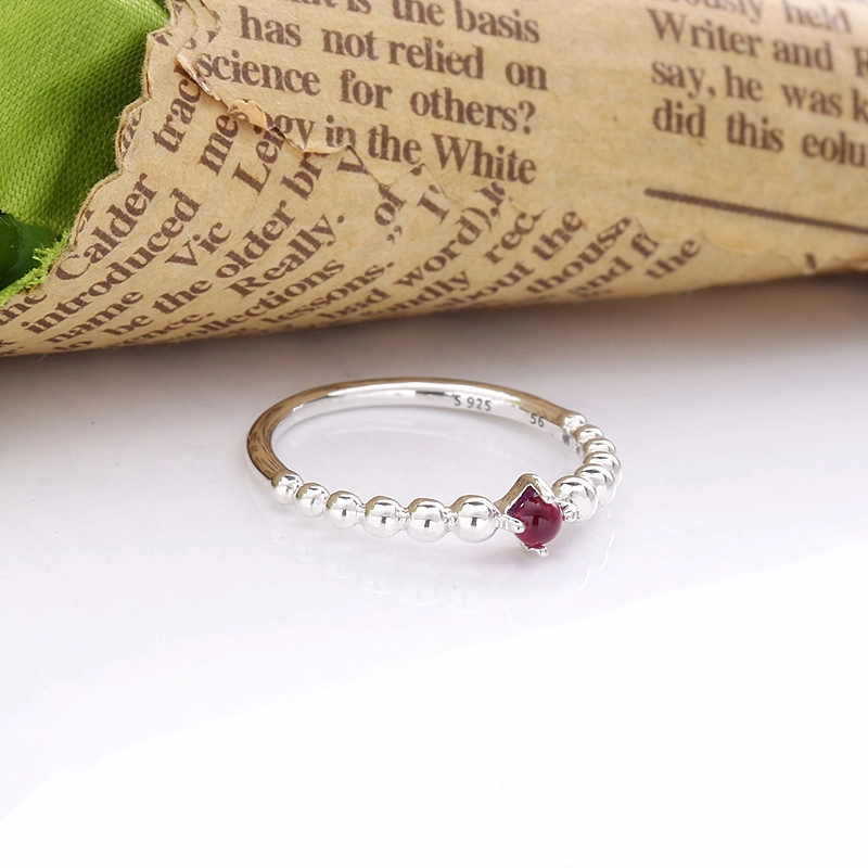 (Bild für) PANDORA Ring mit leuchtend roten Perlen - 198867C02 - Ansicht 2